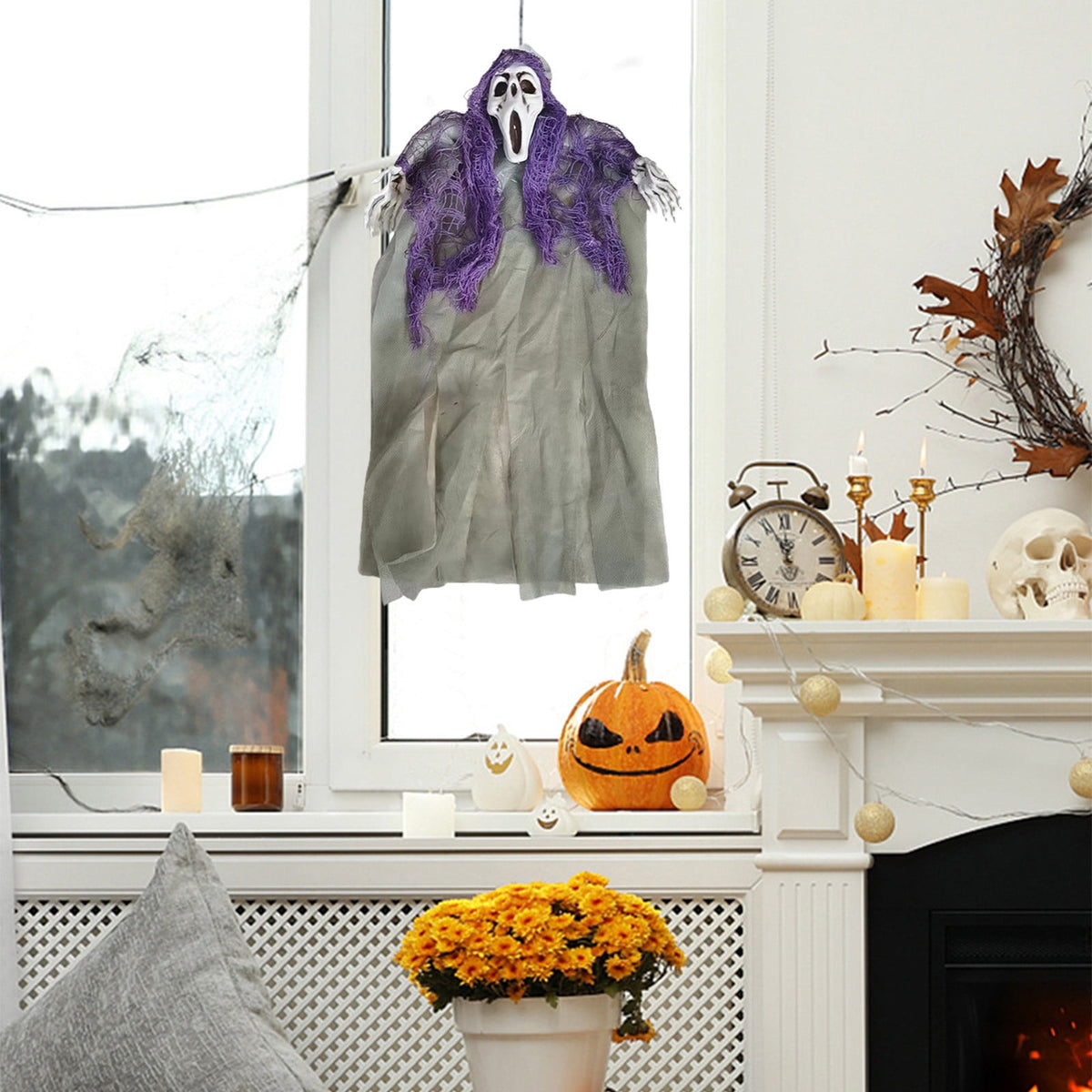Wadada Halloween Hanging Grim Reapers, Halloween Skeleton Flying Ghosts for Halloween Outdoor Decoration, Haunted Haunted House Prop, Halloween Party Supplies Decor (17x13 Inch, With Suction Cups)