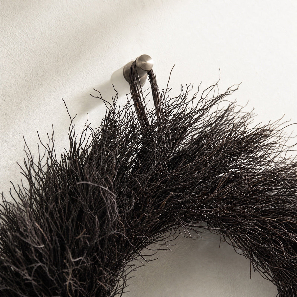 Lypsnake Black Dead Branch Wreath,15.7Inch Natural Twig Front Door Wreath, Bare Twig Wreath for Halloween Fall Farmhouse Wall Window Porch Home Decor