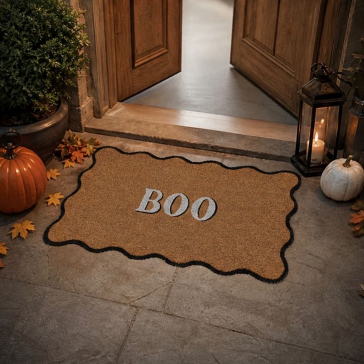 Lypsnake Natural Coco Coir Doormat - "Love Grows Here" Printed with Delicate Floral Pattern, Non-slip Absorbent Entry Mat for Home Entrance Porch Patio and Outdoor Decoration