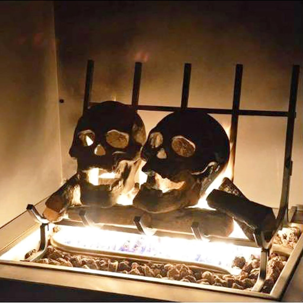 XGFHYJEH Halloween Fire Pit Skull Decoration, Reusable Fireproof Human Skull Gas Log for Indoor Outdoor Fireplaces Bonfire, Ceramic Simulation Halloween Skull Props, Halloween Horror Skulls Decor