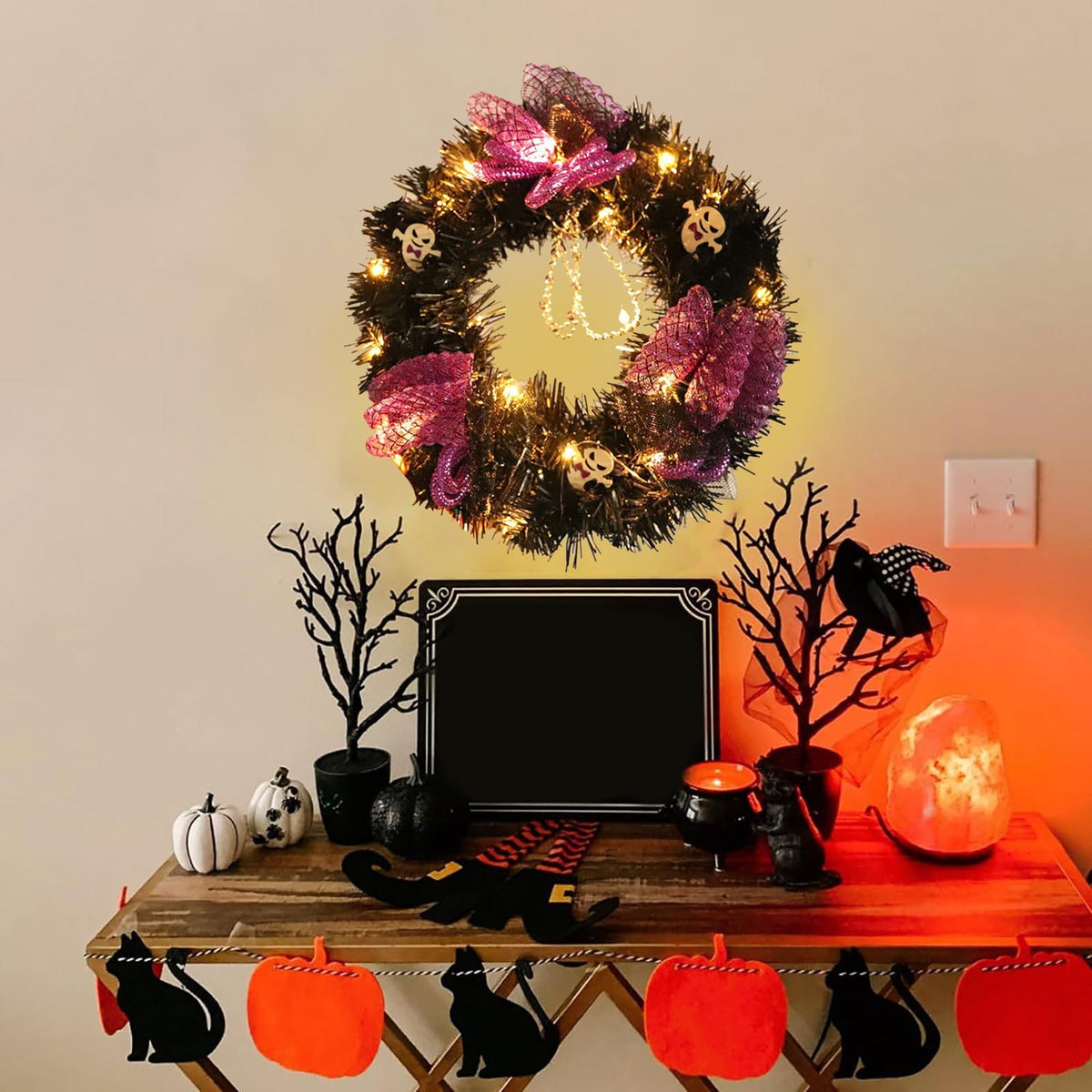 sruoe Halloween Decorations, Indoor Outdoor Halloween Decor, Artificial Wreaths, Halloween Decorations for Outside, Halloween Wreaths for Front Door, Halloween Horror Skeleton Maple Leaf Wreath