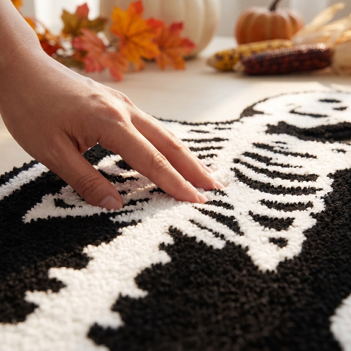 Halloween Decor White Ghost Rug 24x16 inches, Handmade Tufted Fluffy Aesthetic Area Rugs, Cute Soft Cool Non Slip Floor Carpet Bath mat, Living Room, Bathroom, playroom, Kitchen