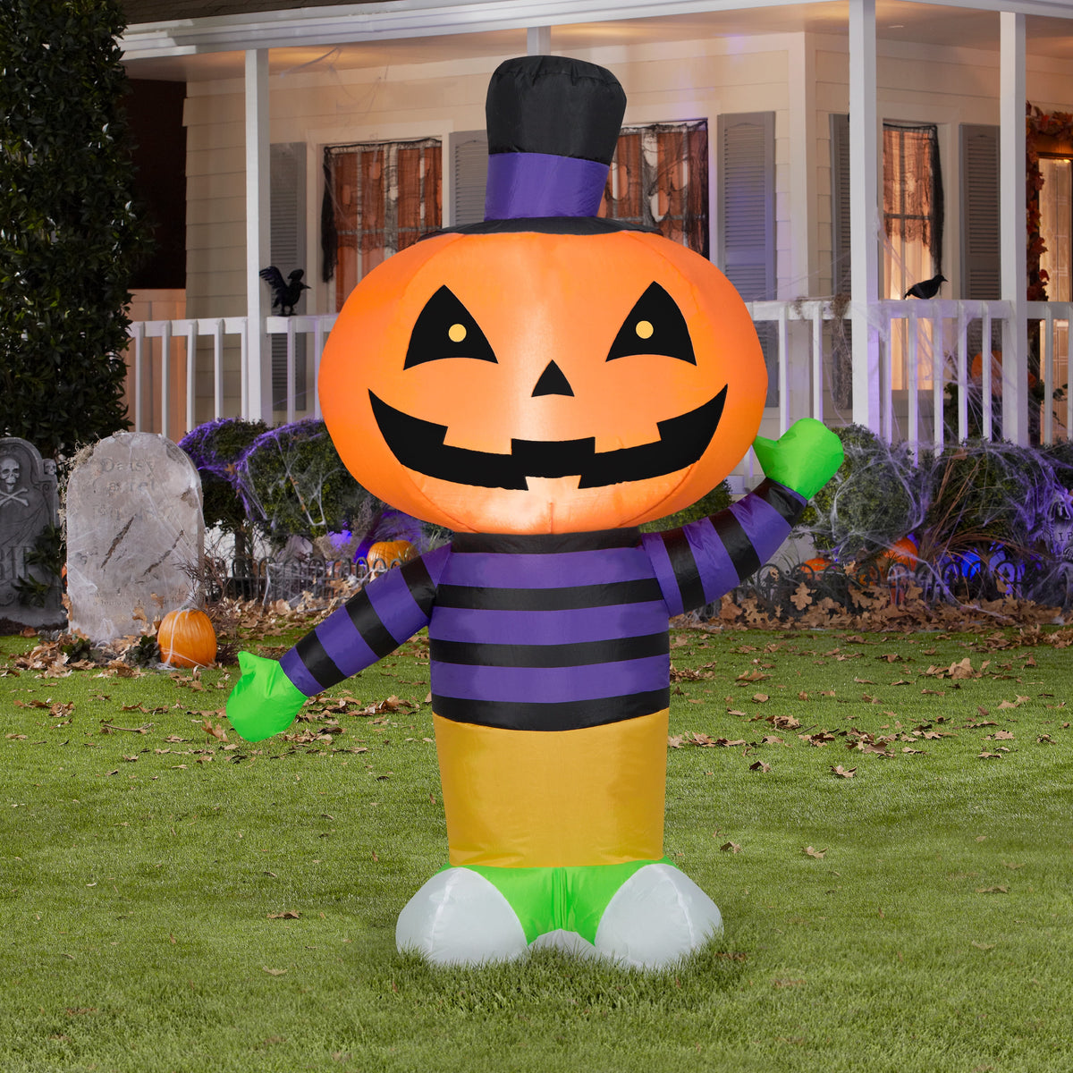 Airblown Inflatables Traditional Jack-O'-Lantern, 4'