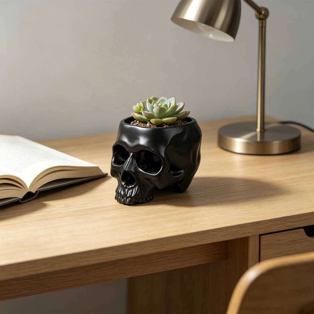 AuroraX Halloween Skeleton Head Plantser Halloween Resin Skull Flower Pot Indoor Spooky Cactus Candy Halloween Desk Decoration Black