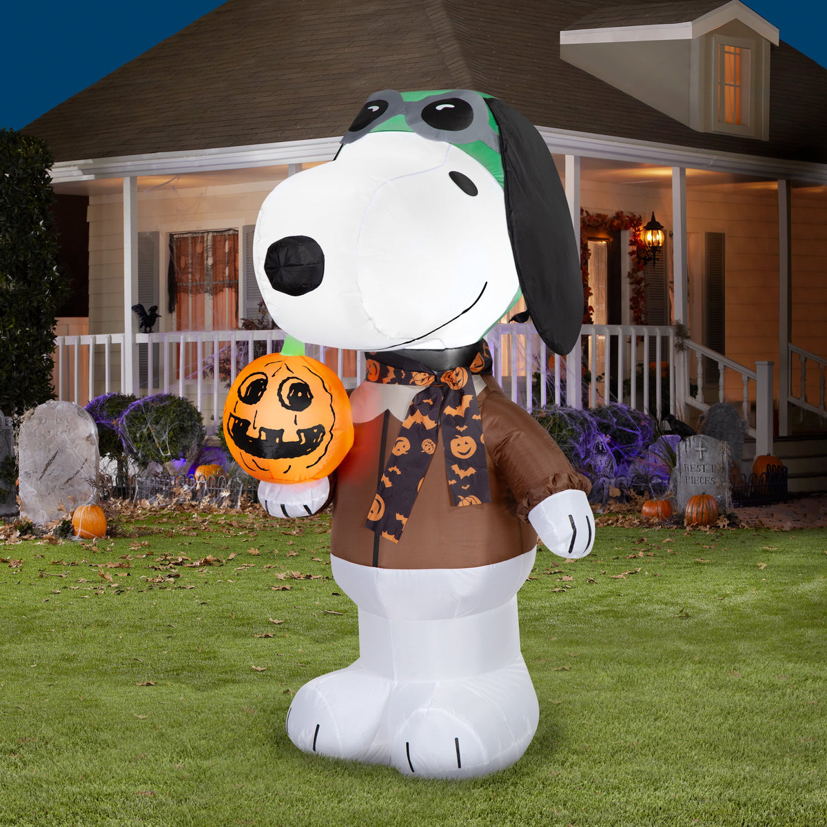 Airblown Halloween Yard Inflatables Light Snoopy in Halloween Red Baron Costume Peanuts, 5 ft