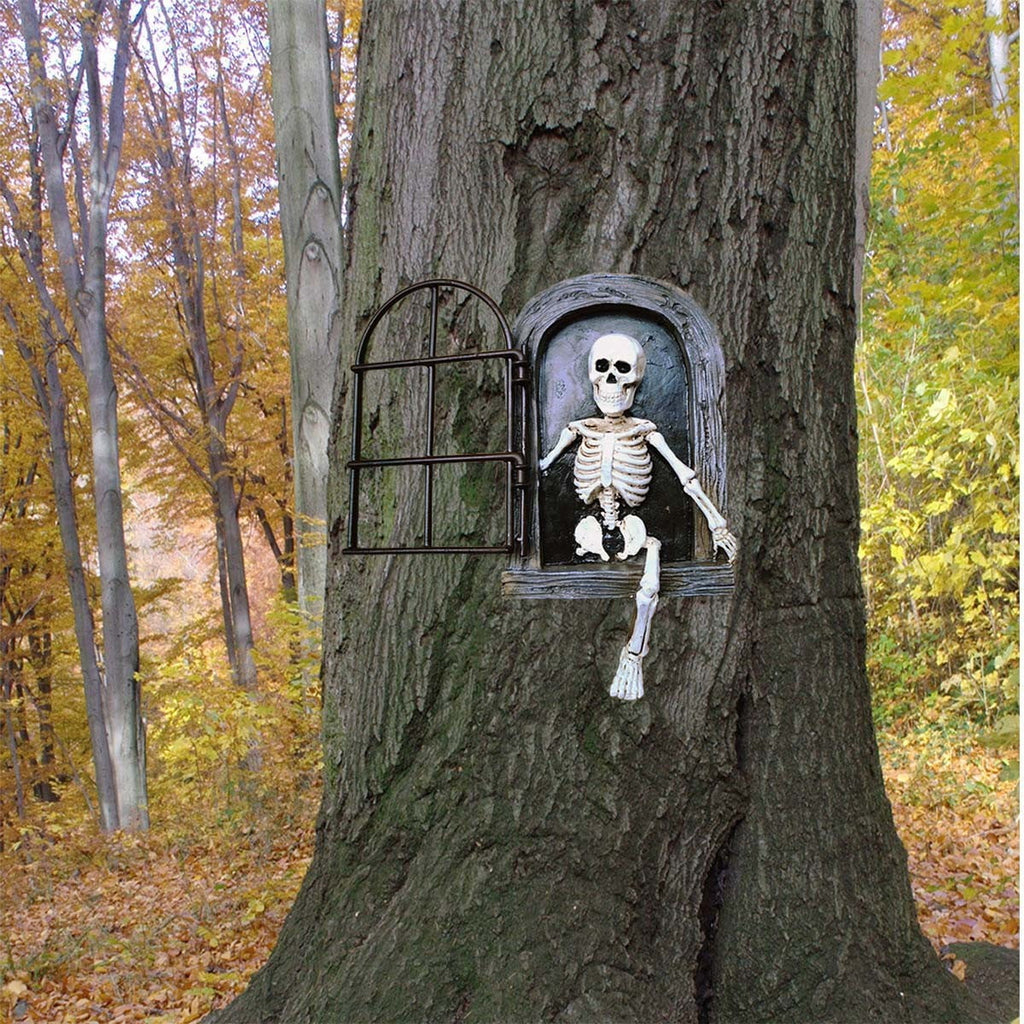 Hotyverty Vintage Window Skeleton Resin Wall Figurine, Gothic Indoor Wall Decor for Door Mantel, Creative Halloween Gift for Halloween Party Decor Enthusiasts