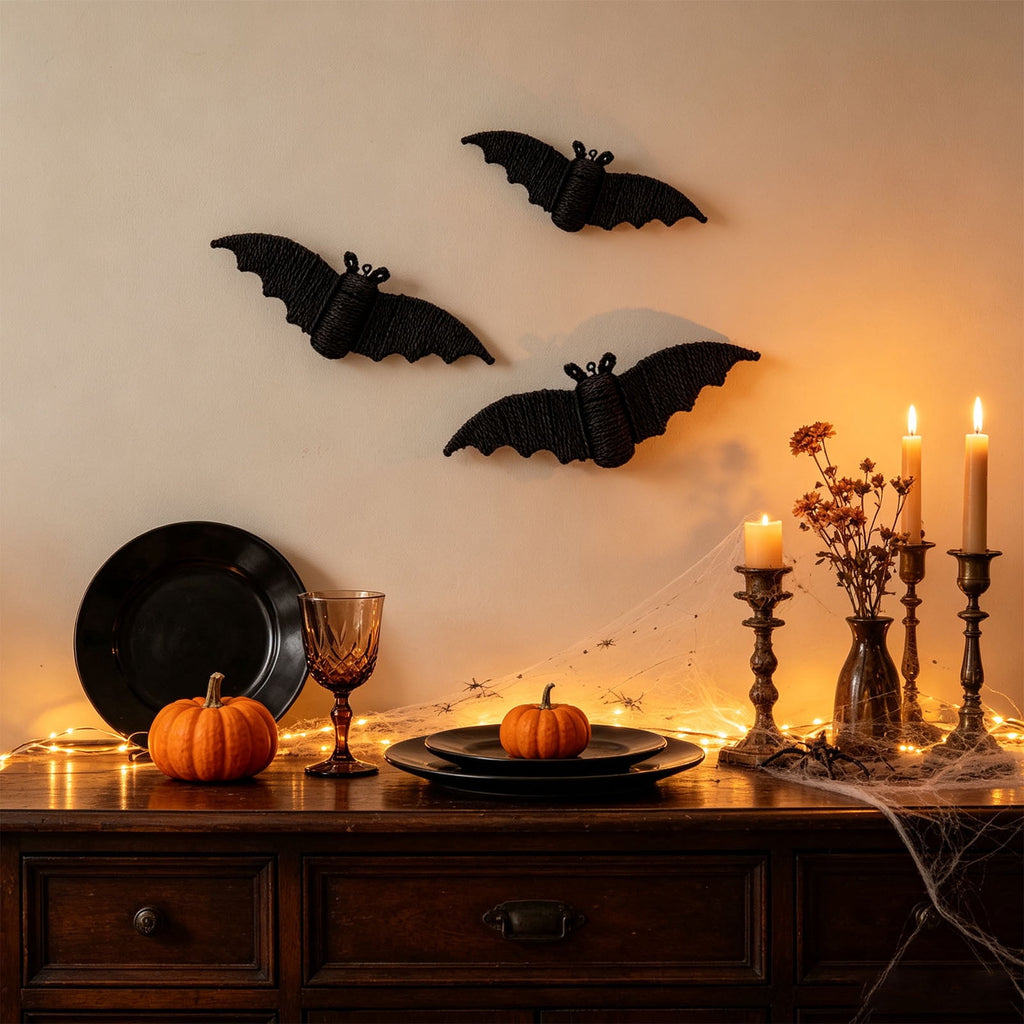 Black Rattan Wall Decoration, Halloween Wicker Bat Art, Indoor and Outdoor Festive Decor, Durable Plastic Material