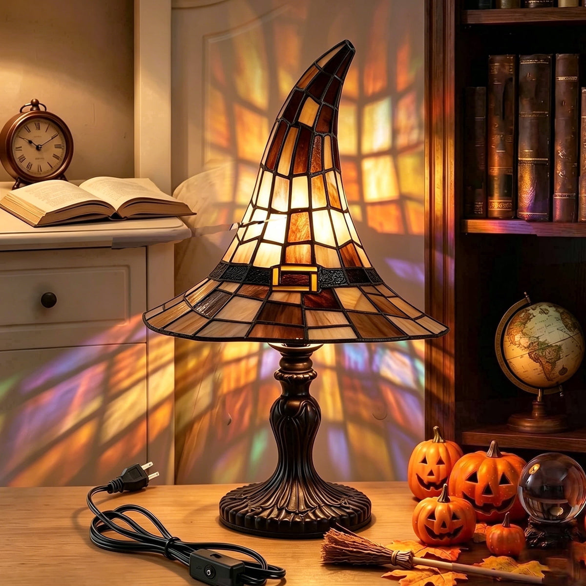 Clearance Witch Hat Lamp, Halloween Nigh Light Handcrafted Retro Resin Witch Hat Light, Usb Powered, Gothic Halloween Decorations for Bedroom