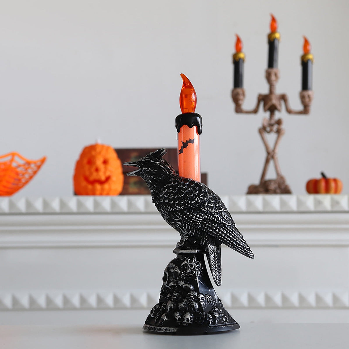 Gothic Mysterious Raven Lamp Light Sculpture, Resin Halloween Moonlight Luminous Crow Bird Led for Home Decor Gift, Bedroom Bedside, Living Room