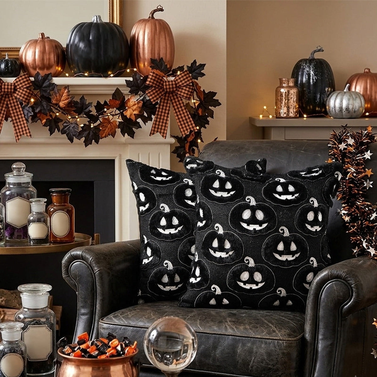 Cute Reading Ghost Plush Throw Pillow, Halloween Book & Pumpkin Bucket Ghost Stuffed Cushion, Spooky Season Decorative Pillow, for Sofa, Bedroom, Party Decor