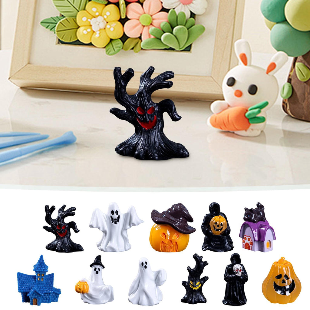 WKSCLPAI Halloween Miniatures Figures Mini Resin Figurines for Halloween Decorations, Halloween Party Favors Bag Fillers Garden Dollhouse Decor 12 Styles to Choose From, Skeleton Hugs