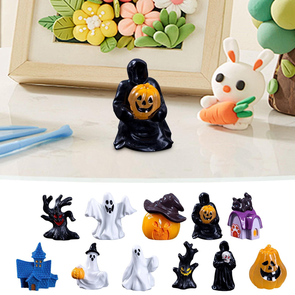 WKSCLPAI Halloween Miniatures Figures Mini Resin Figurines for Halloween Decorations, Halloween Party Favors Bag Fillers Garden Dollhouse Decor 12 Styles to Choose From, Skeleton Hugs