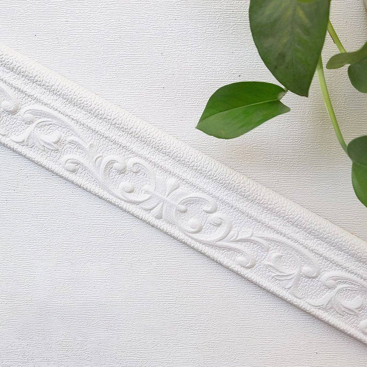 1 Roll Foam Molding Trim Peel and Stick,Flexible Molding Wallpaper Border,Self Adhesive 3D Wall Base Moulding Trim,Wall Edging Lines Foam Baseboard,Wall Base Moulding Trim,(White,90.55x3.14 in)