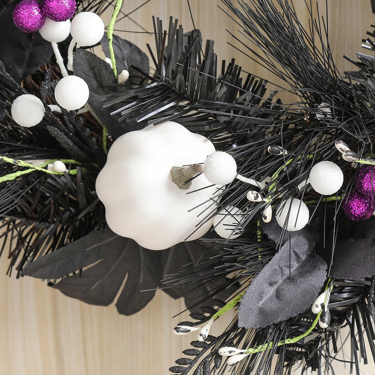 Halloween Wreath with Lights for Front Door, Collapsible Pre-Lit Wreath with Pumpkin Halloween Decorations for Home Wall Decor