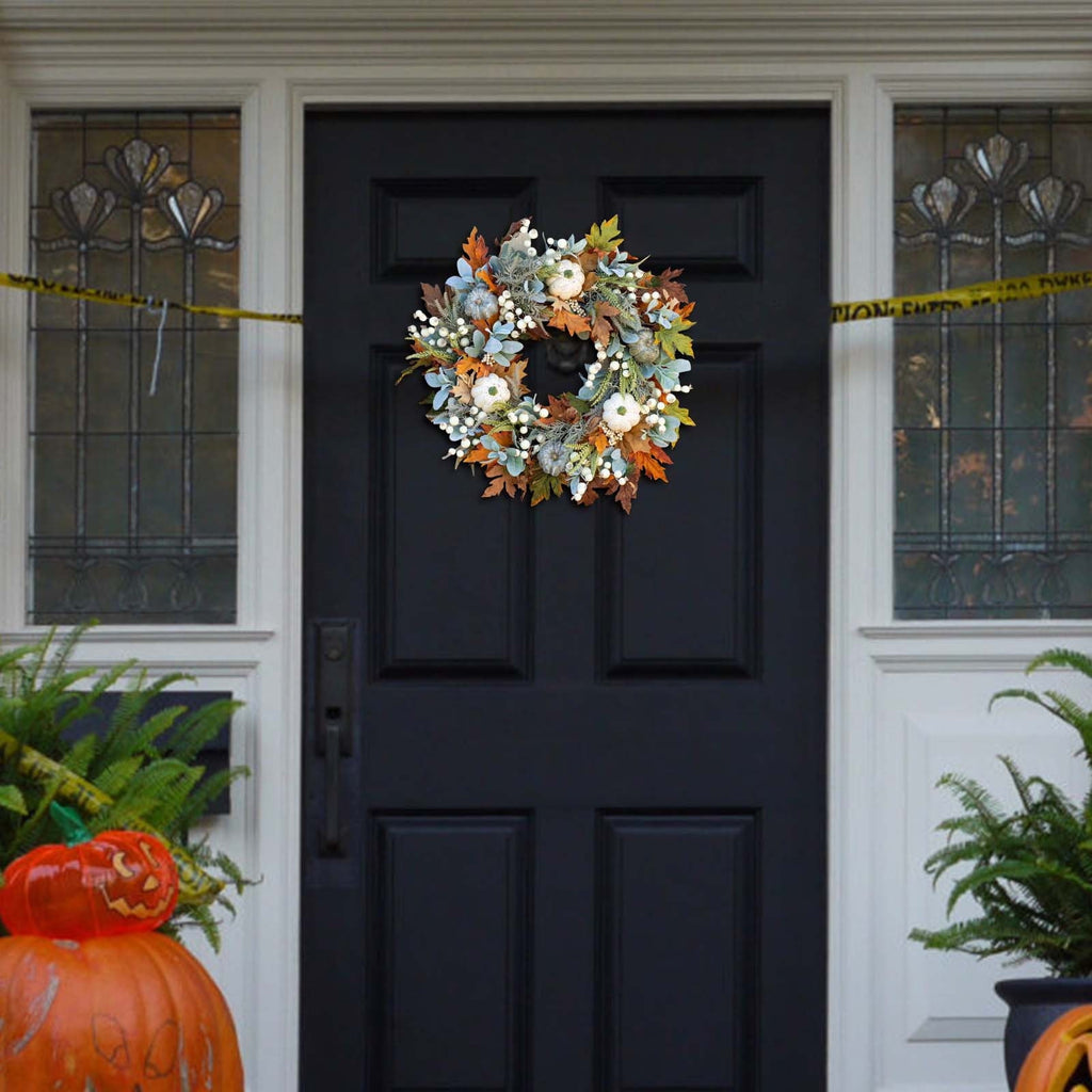 geerera Fall Decor, Thanksgiving Wreath, Frosted Leaf Pumpkin Berry Wreath for Thanksgiving Halloween Farmhouse Harvest Front Door Outdoor Indoor Window Wall