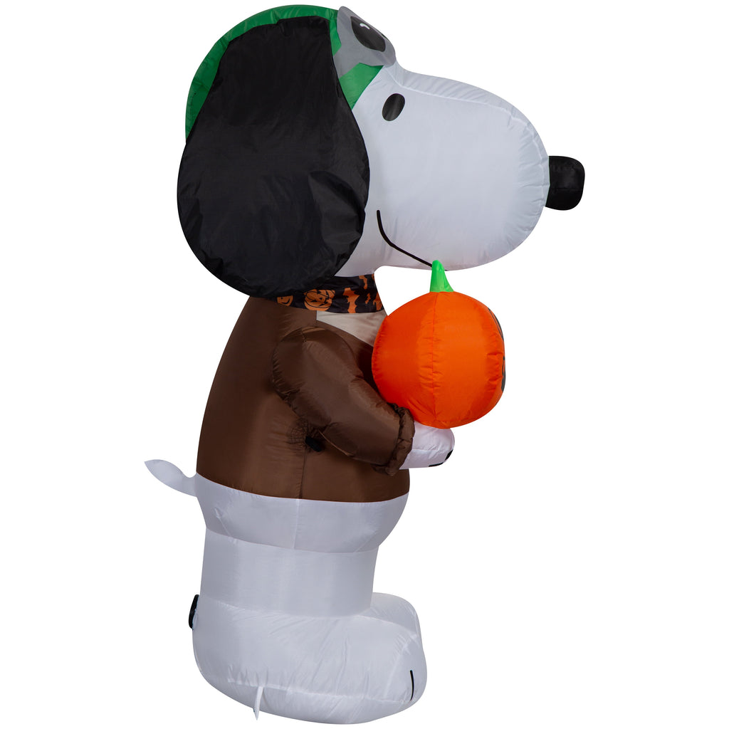 Airblown Halloween Yard Inflatables Light Snoopy in Halloween Red Baron Costume Peanuts, 5 ft