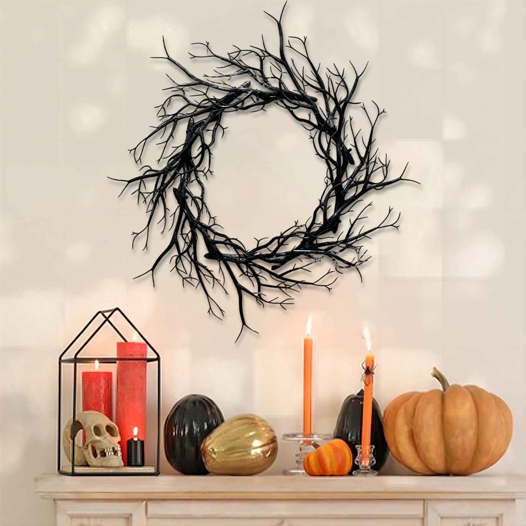 WWC Halloween Wreath, 18 inch Black Bats and Bare Branch Wreath, Gothic Halloween Decor Twig Wreath for Halloween Party Front Door Porch and Fireplace