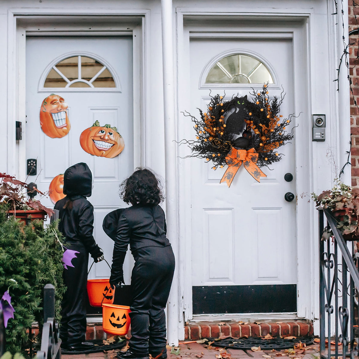 Halloween Wreath, Halloween Decorations Prelit Front Door Wreath for Indoor Wall Window Decor（18/20/22 Inch）