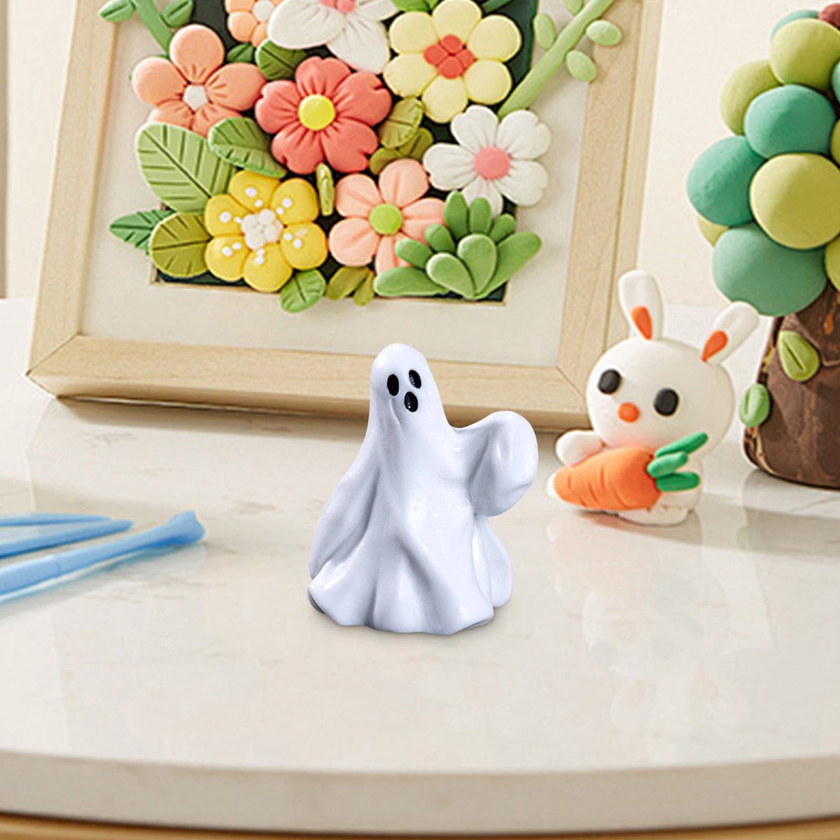 WKSCLPAI Halloween Miniatures Figures Mini Resin Figurines for Halloween Decorations, Halloween Party Favors Bag Fillers Garden Dollhouse Decor 12 Styles to Choose From, Skeleton Hugs