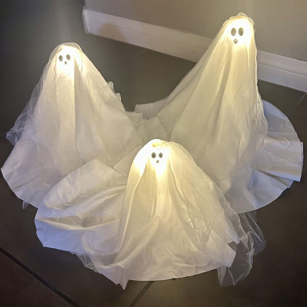 Lighted Halloween Ghost Candy Bowl, Cute LED Ghost Holding Pumpkin Candy Bucket for Trick or Treat, Outdoor Halloween Decorations for Front Porch, Indoor Yard Patio Halloween Decor
